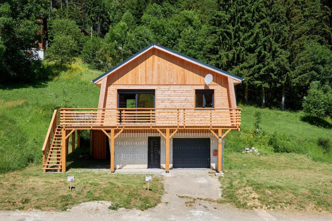 Chalet Le Lys Martagon Saint-Pierre-d'Entremont  Exterior photo