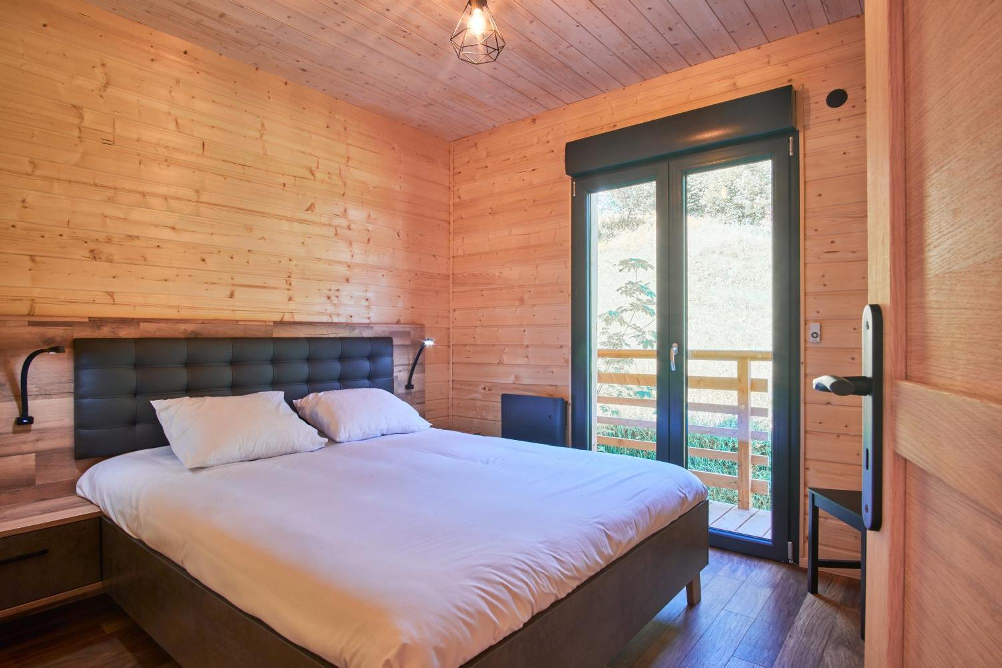 Chalet Le Lys Martagon Saint-Pierre-d'Entremont  Exterior photo
